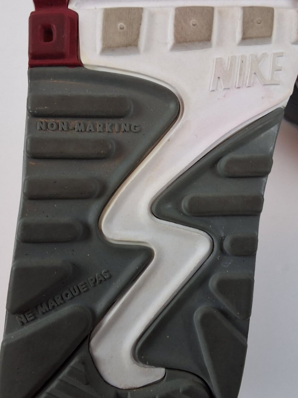 Nike Air Max 90 GS Red Gray Sneakers Youth Size 4Y EU 36 - Picture 10 of 16